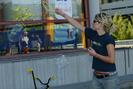 team     bei der Kinderbetreuung - Seifenblasen blasen 2