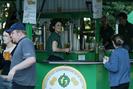 team Helferin beim Wiwi-Bierstand